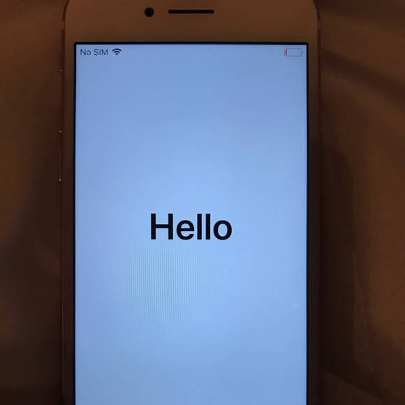 I phone 7 rose gold - Picture 2 of 2